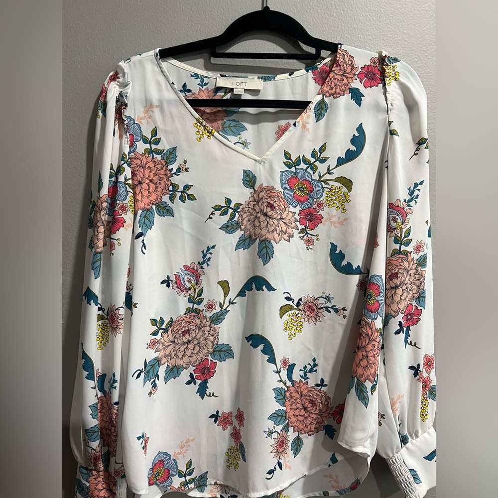Woman’s Loft shirt